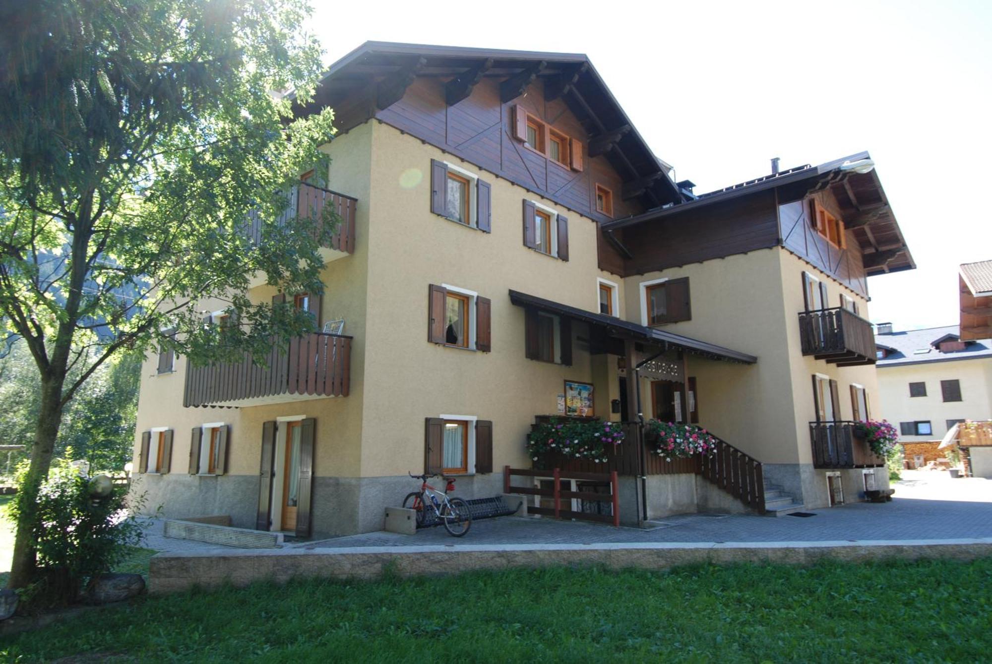 Residence Pian Del Vino Pradelle Eksteriør bilde