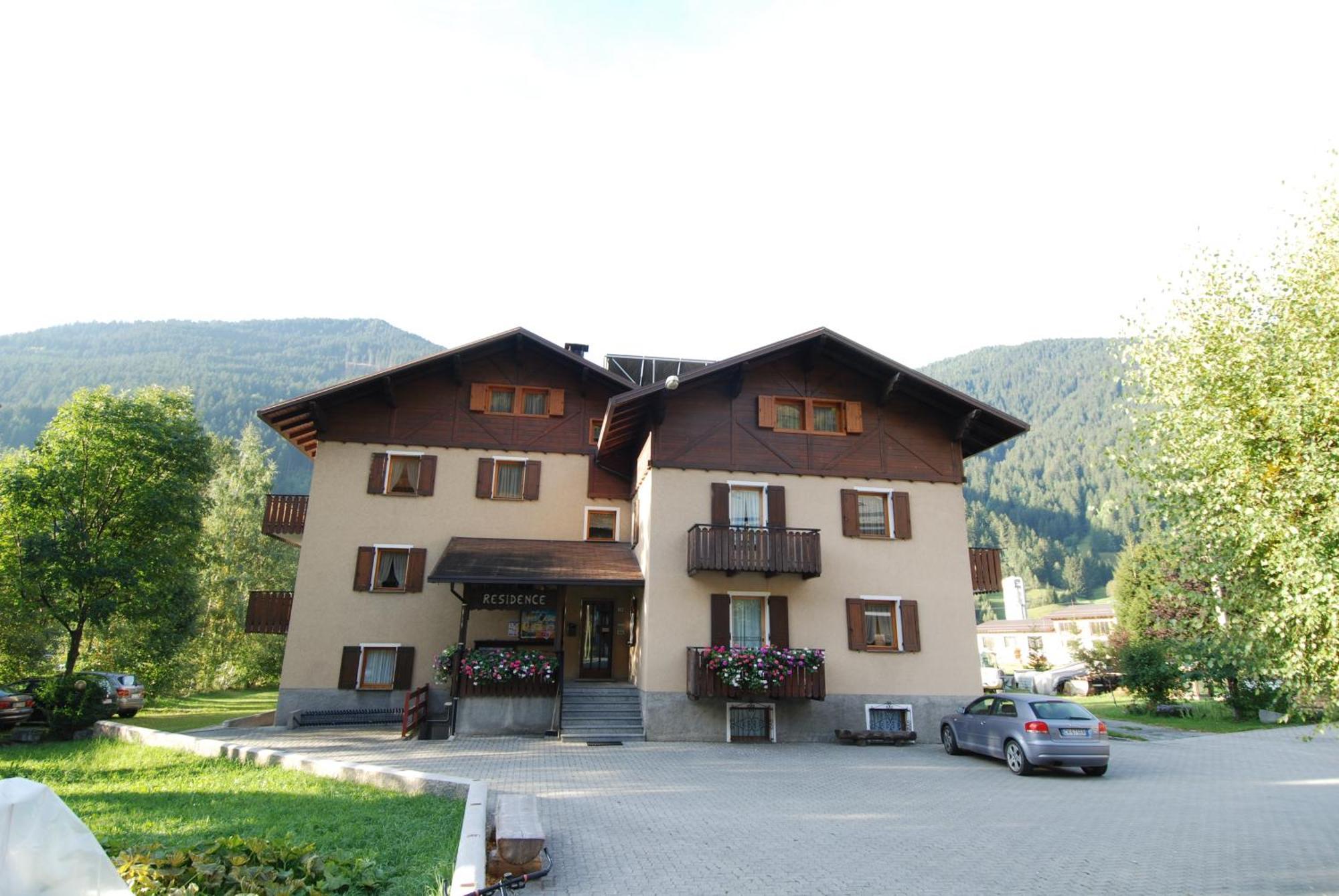 Residence Pian Del Vino Pradelle Eksteriør bilde