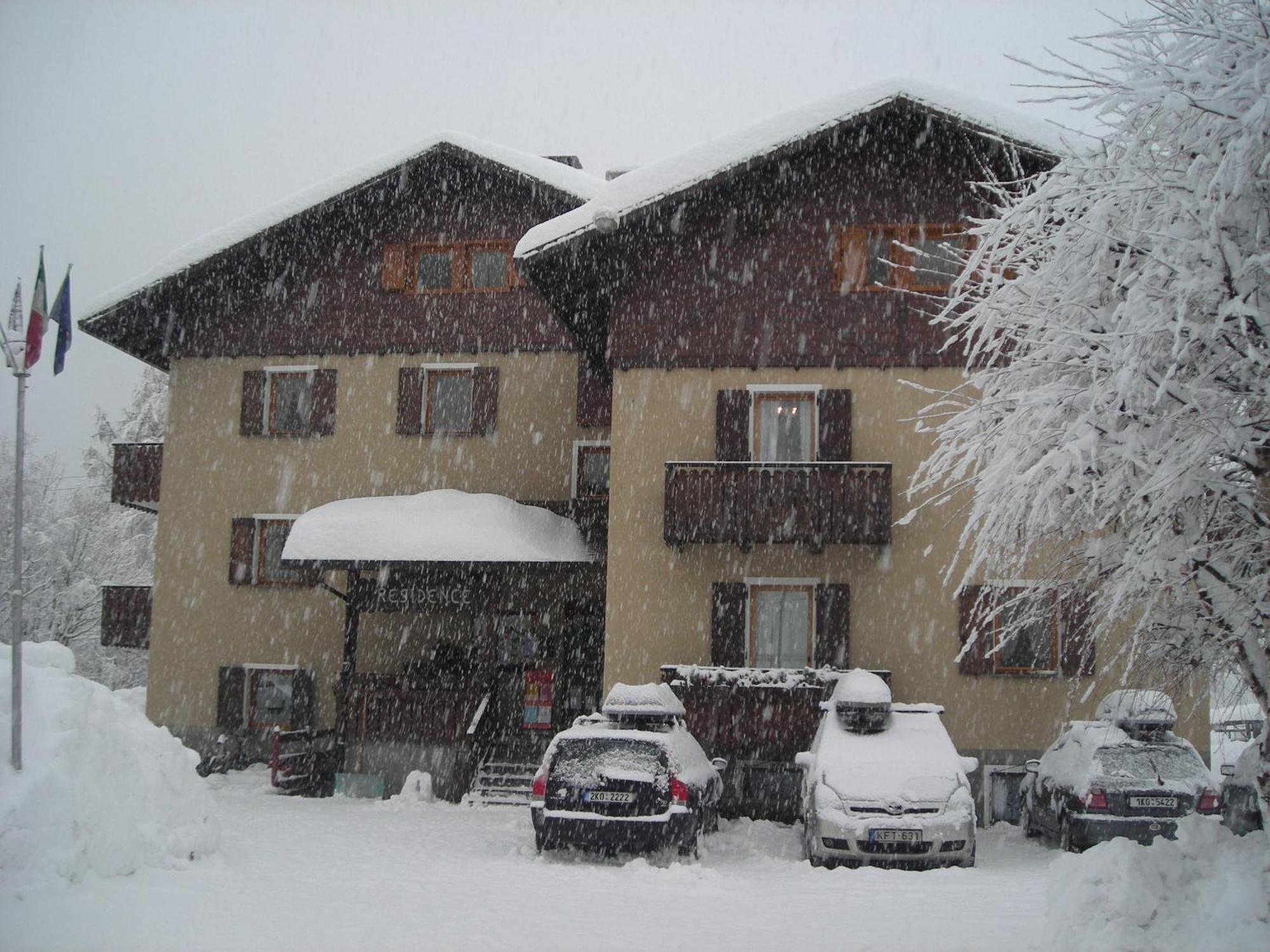 Residence Pian Del Vino Pradelle Eksteriør bilde