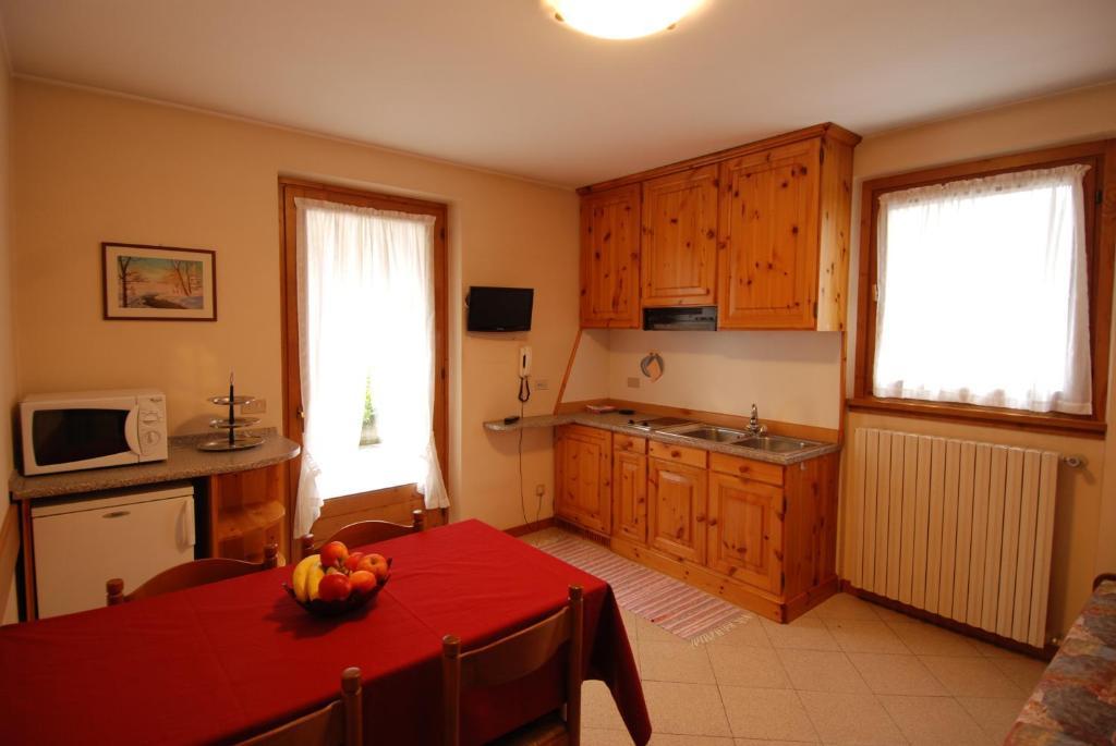Residence Pian Del Vino Pradelle Rom bilde